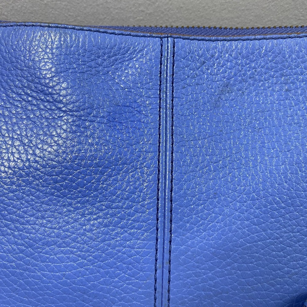 Fossil Blue Leather Crossbody Bag with Matching Wallet - Picture 3 of 16